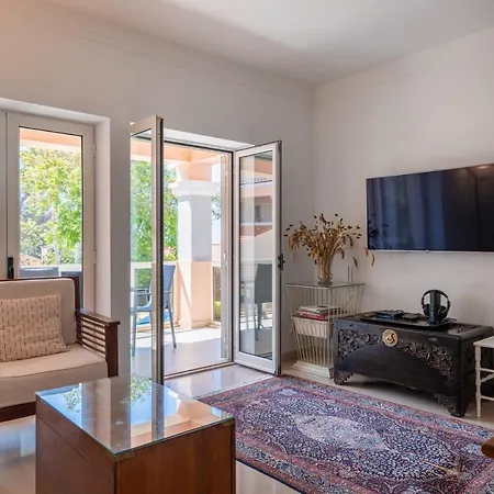 Apartamento 119 - Luxurious Two Bedroom Colina Park