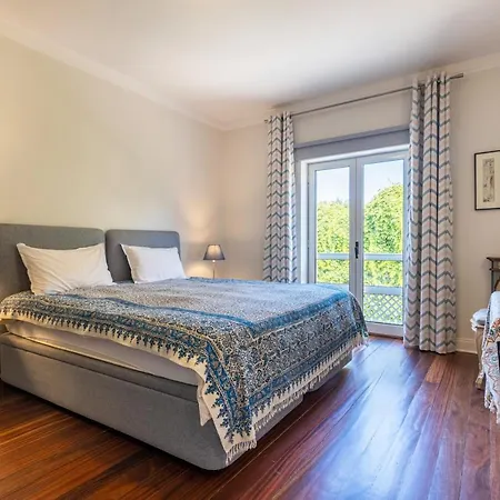 119 - Luxurious Two Bedroom Colina Park Apartamento *